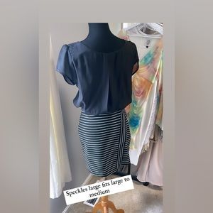 Two tone scoop neck short sleeve dress